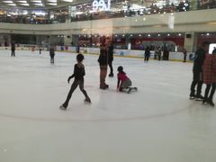 -全明星滑冰俱乐部(万象城店)