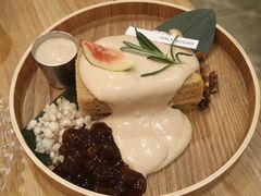 -半勺舒舒生日蛋糕店