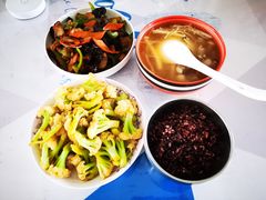 -鲸育宝宝月嫂(徐汇店)