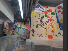 -CLIFFS颗粒攀岩(萧山众安店)