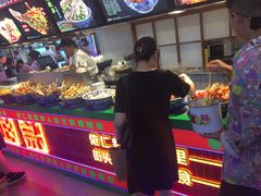 -八一好吃街·高品美食广场