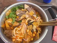 -丽丽三鲜螺蛳粉(田林路店)