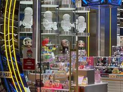 -泡泡玛特POPMART(国贸三期店)