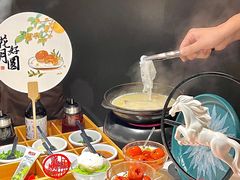 -无界釜·河豚鱼汤锅(红山动物园店)