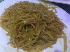 酸辣土豆丝-晋府大酒店