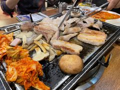 鲜五花肉-香猪坊(五道口店)