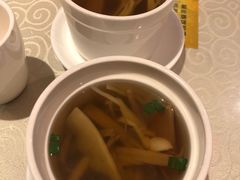 -国人川菜(李家村建东街店)