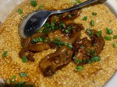 黄米蒸肘子-巷子里小酒馆(繁荣路店)