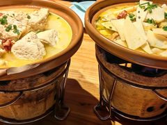 -头上红煨盐鸡乡村食府