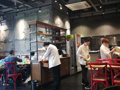 -新梅华·茶点餐厅(欧尚店)