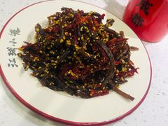冷吃牛肉-江湖小牛·水煮牛排火锅(欧亚新生活购物广场店)