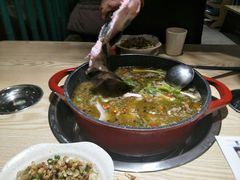 -香坝坝鲜鱼火锅(春熙路店)