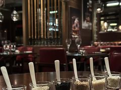 -恰餐厅及酒吧 CHAR Bar & Grill (北京丽都皇冠假日店)