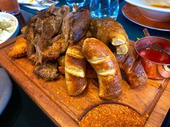 烤肉拼盘-鼎鼎西餐厅