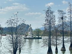 -星湖旅游景区七星岩