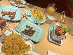 -街角等你.大连海鲜烧烤.经典铁板海鲜串(西安路店)