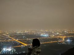 -鬼笑石后山停车场