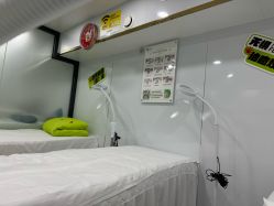 -苗医生专业祛痘·皮肤管理