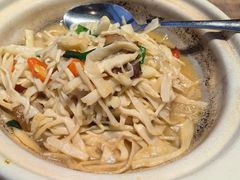 石锅纸笋片-川旺角融合菜•海景餐厅(星海广场店)