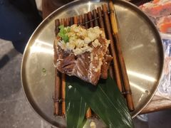 -草家酱蟹炭火烤肉店(珲春南路一店)