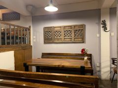 -蓝壁虎咖啡酒馆