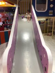 -LuckyStar幸运星家庭娱乐中心(东莞国贸店)