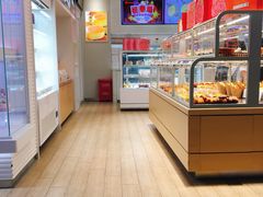 面包甜点陈列柜-好利来(盘锦万达店)