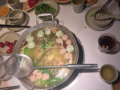 -左庭右院鲜牛肉火锅(新梅广场店)