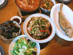 -泉上·发现DISCOVERY ·黔菜餐厅(银海元隆广场店)