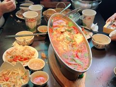 -大头虾越式风味餐厅(光明广场店)