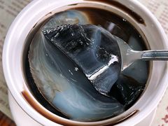 炼奶龟苓膏-周大娘牛乳(旧寨古村总店)