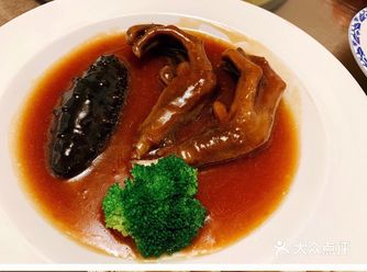 「印尼龙虾片」超大的虾片零食,都是店里现炸的「脆皮乳