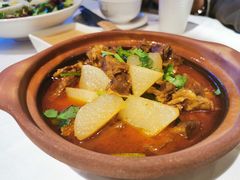酱香萝卜牛腩煲-胡桃里音乐酒馆(下沙店)