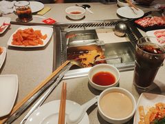 -海底捞火锅(新松江路生日主题店)