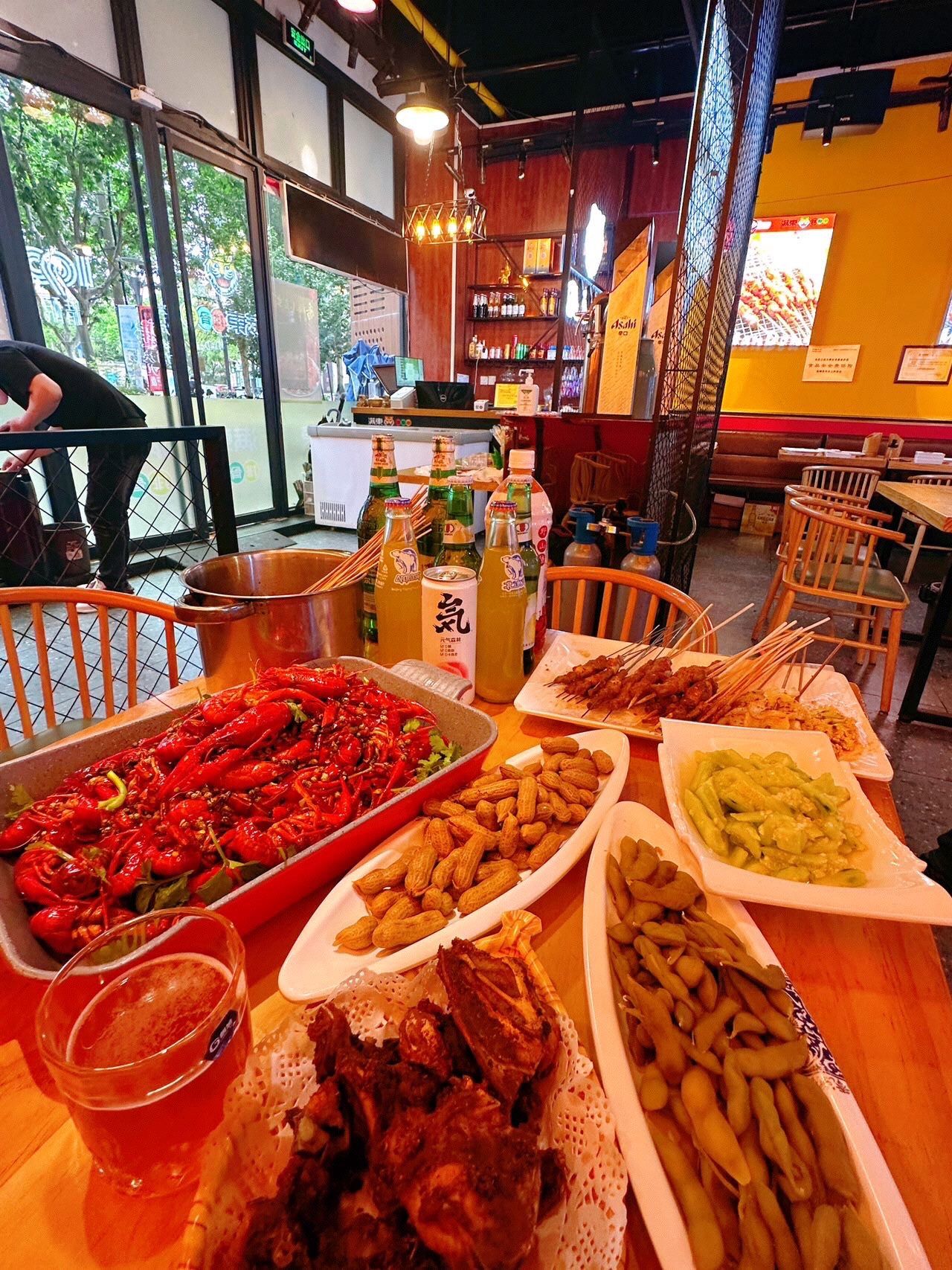 谁还没吃过满东排骨串