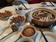 -天宜隆蘑菇宴火锅(石景山旗舰店)