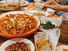 -巴特餐饮6加1音乐餐吧·新疆菜