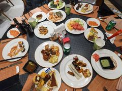 -松咖啡自助餐厅·松北香格里拉