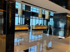 -上海龙之梦万丽酒店