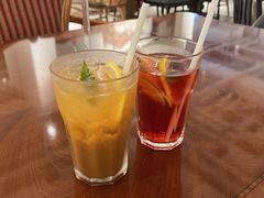 -灵意咖啡·西班牙美食(汕头金平万达广场店)