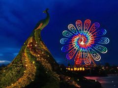 -七彩云南欢乐世界