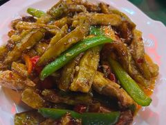 -一口猪海鲜浑锅·东北家常菜