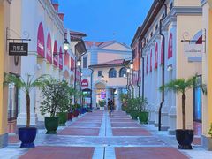 -佛罗伦萨小镇广佛名品奥特莱斯(疏港路店)