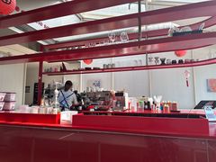 -UNI UNI(环亚凯瑟琳店)