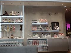 -DIOR迪奥(德基广场女装店)