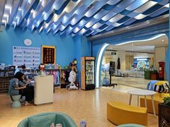 -Swim斯卫姆国际儿童游泳中心(红博中央公园店)