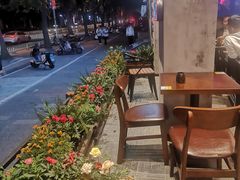 -8PINTS八品脱·日料·烧鸟·精酿小酒馆(莘庄店)