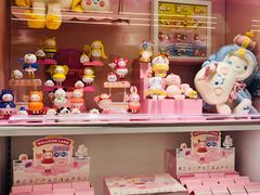 -泡泡玛特POPMART(杭州乐堤港店)