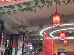 大堂-东北哈尔滨酱骨头馆房掌柜铁锅炖