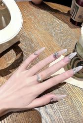 -斯馨·健康美甲美睫